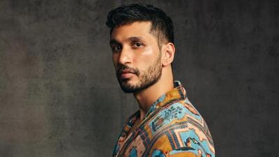 Arjun Kanungo is known for songs such as Aaya Na Tu, Baaki Baatein Peene Baad and Waada Hai