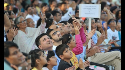 Mock announcement of the President’s arrival had spectators confused at the air show rehearsal at Sukhna Lake on October 6. (Ravi Kumar/HT) Mock announcement of the President’s arrival had spectators confused at the air show rehearsal at Sukhna Lake on October 6. (Ravi Kumar/HT)