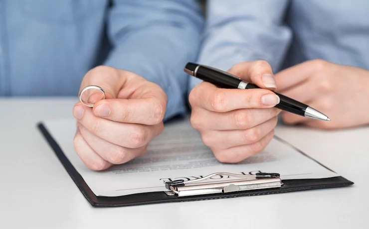 If you're currently going through a divorce, you may be wondering why your relationship didn't work out (Freepik) If you're currently going through a divorce, you may be wondering why your relationship didn't work out (Freepik)
