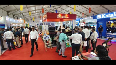 Exhibition at the 81st Indian Roads Congress at Indira Gandhi Pratishthan in Lucknow. (HT)