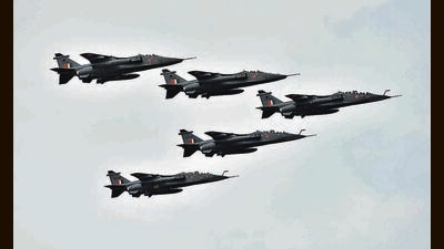 IAF’s Jaguar fighter jets performing during an air show organised to mark the 90th Indian Air ForceDay at Sukhna Lake in Chandigarh on Saturday. (Keshav Singh/HT) IAF’s Jaguar fighter jets performing during an air show organised to mark the 90th Indian Air ForceDay at Sukhna Lake in Chandigarh on Saturday. (Keshav Singh/HT)