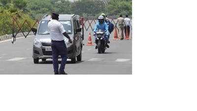 Cops also imposed a fine of  ₹20,500 on the truck driver. Video of the incident went viral on various social media platforms on Sunday. (HT File Photo (For representation))