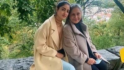 Navya Naveli Nanda is the granddaughter of Amitabh Bachchan and Jaya Bachchan. Navya Naveli Nanda is the granddaughter of Amitabh Bachchan and Jaya Bachchan. 