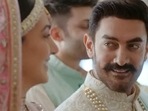Vivek Agnihotri has criticised an ad featuring Aamir Khan and Kiara Advani, already under fire for allegedly hurting Hindu sentiments. Vivek Agnihotri has criticised an ad featuring Aamir Khan and Kiara Advani, already under fire for allegedly hurting Hindu sentiments.