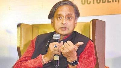 Senior Congress leader and party's presidential polls contender Shashi Tharoor offered condolences and tweeted, “I had met the former DefenceMinister at the @UN & subsequently exchanged thoughts with him at the LokSabha. A political giant has passed. A great loss to all Indians. OM Shanti.” (PTI) Senior Congress leader and party's presidential polls contender Shashi Tharoor offered condolences and tweeted, “I had met the former DefenceMinister at the @UN & subsequently exchanged thoughts with him at the LokSabha. A political giant has passed. A great loss to all Indians. OM Shanti.” (PTI)