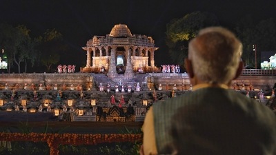 PM Modi will also inaugurate and lay the foundation stone of projects worth over <span class='webrupee'>₹</span>8,000 crore in Amod town of Bharuch district. (ANI) PM Modi will also inaugurate and lay the foundation stone of projects worth over <span class='webrupee'>₹</span>8,000 crore in Amod town of Bharuch district. (ANI)