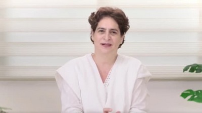 Congress general secretary Priyanka Gandhi Vadra said Yadav's unparalleled contribution to Indian politics as defence minister and chief minister of Uttar Pradesh will always be remembered. "My deepest condolences to Akhilesh Yadav and all other loved ones," she said in a tweet in Hindi. (File Image) Congress general secretary Priyanka Gandhi Vadra said Yadav's unparalleled contribution to Indian politics as defence minister and chief minister of Uttar Pradesh will always be remembered. "My deepest condolences to Akhilesh Yadav and all other loved ones," she said in a tweet in Hindi. (File Image)