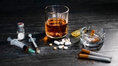 Substance abuse: Many a times people with severe mental health issues tend to bond strongly with substances like alcohol, hard drugs or tobacco for the temporary 'relief' they think they get when high. There is a very strong connection between mental health and substance abuse. (Unsplash) Substance abuse: Many a times people with severe mental health issues tend to bond strongly with substances like alcohol, hard drugs or tobacco for the temporary 'relief' they think they get when high. There is a very strong connection between mental health and substance abuse. (Unsplash)