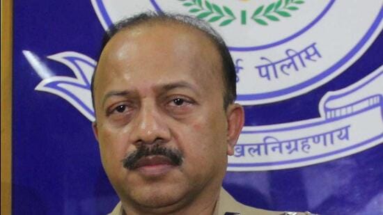 Mumbai, India - 27 Nov 2015: Mumbai Police arrested 5 accused in Kidnapping and Extortion case with weapons, Joint CP (Law and Order) Deven Bharti, addressing to Media at CP office, in Mumbai, India, on Friday, Nov 27, 2015. (Photo by Bhushan Koyande)