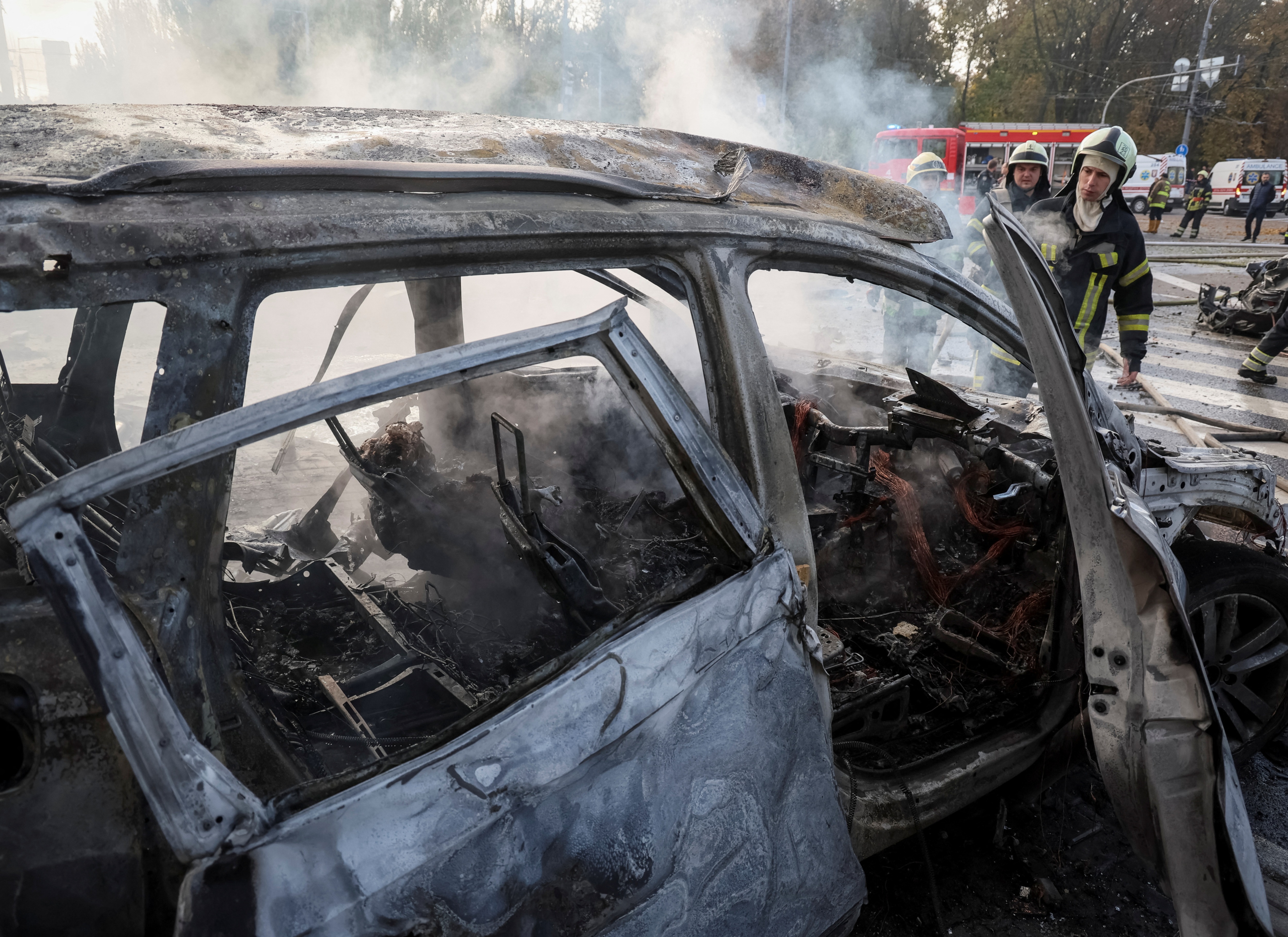 Russia-Ukraine War: A burnt car is seen after a Russian military strike, as Russia's invasion of Ukraine continues, in central Kyiv, Ukraine. (Reuters)
