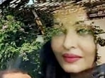 Aishwarya Rai Bachchan outside Jalsa in Mumbai. (Viral Bhayani and Yogen Shah) Aishwarya Rai Bachchan outside Jalsa in Mumbai. (Viral Bhayani and Yogen Shah)