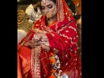 Bride falls asleep during rituals. Bride falls asleep during rituals.