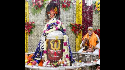 Prime Minister Narendra Modi performs Darshan and Pooja at Shree Mahakaleshwar Temple, in Ujjain on Tuesday. (ANI Photo) (PIB) Prime Minister Narendra Modi performs Darshan and Pooja at Shree Mahakaleshwar Temple, in Ujjain on Tuesday. (ANI Photo) (PIB)