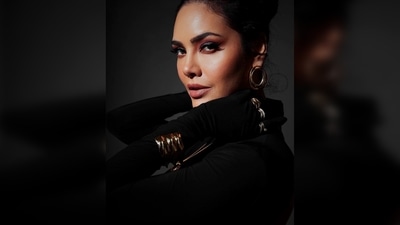 Esha Gupta's '007 Backless Dress' is from the collection of the London based clothing line Room 24. (Instagram/@egupta)