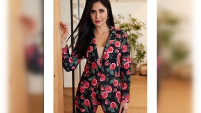 For the trailer launch of Phone Bhoot, Katrina Kaif picked her outfit from the shelves of the clothing line Alice and Olivia by Stacey Bandet. (Instagram/@katrinakaif) For the trailer launch of Phone Bhoot, Katrina Kaif picked her outfit from the shelves of the clothing line Alice and Olivia by Stacey Bandet. (Instagram/@katrinakaif)
