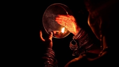 Married Hindu women observe the festival of Karwa Chauth on the fourth day of the Kartik month.&nbsp; (Pinterest)