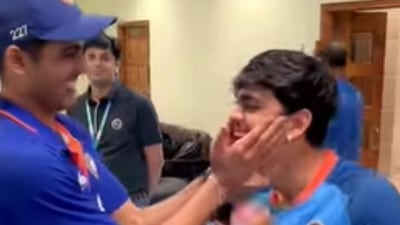 Shubman Gill congratulates Ishan Kishan. (Instagram) Shubman Gill congratulates Ishan Kishan. (Instagram)