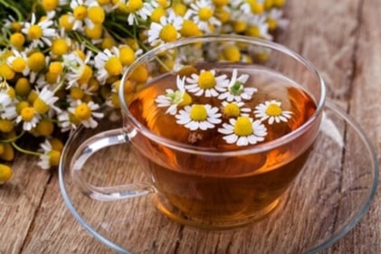 chamomile tea (Shutterstock) chamomile tea (Shutterstock)