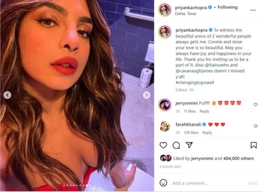 Priyanka Chopra clicked a bathroom selfie as well. Priyanka Chopra clicked a bathroom selfie as well. 