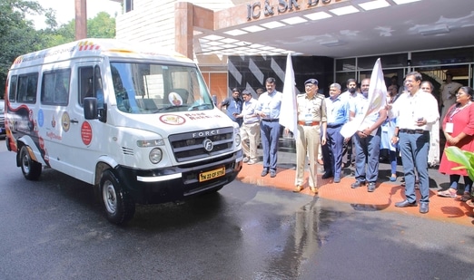 Commissioner of Police Shankar Jiwal and IIT-M Director Prof. V. Kamakoti flagging off ‘ToT Programme’ during National Scientific Road Safety Conclave organized at IIT Madras on Tuesday.(Handout)