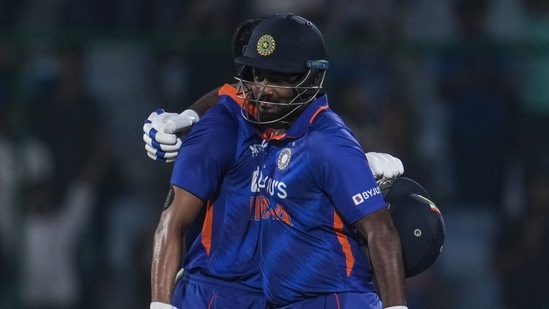 Shreyas Iyer celebrates with Sanju Samson after India win the third ODI against South Africa(AP)