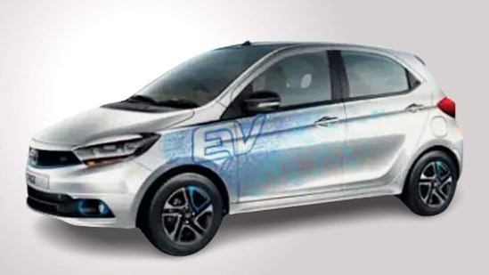 Tata tiago electric deals mileage