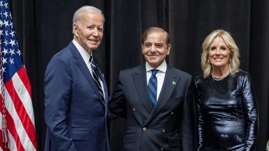 US President Joe Biden and wife Jill Biden with Pakistan PM Shehbaz Sharif at UNGA last month.&nbsp;