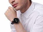 Fossil watches look smart and edgy.&nbsp;