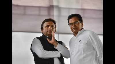 Samajwadi Party president Akhilesh Yadav with party leader Ramgopal Yadav during the funeral of the party founder Mulayam Singh Yadav, Saifai, October 11, 2022 (PTI) Samajwadi Party president Akhilesh Yadav with party leader Ramgopal Yadav during the funeral of the party founder Mulayam Singh Yadav, Saifai, October 11, 2022 (PTI)