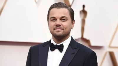 Leonardo DiCaprio: Leonardo DiCaprio arrives at the Oscars. Leonardo DiCaprio: Leonardo DiCaprio arrives at the Oscars.