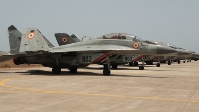 File photo of MiG 29K (Courtesy @ReviewVayu)