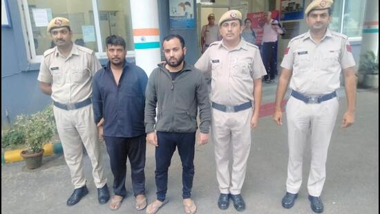 The suspects in police custody. (HT Photo) The suspects in police custody. (HT Photo)