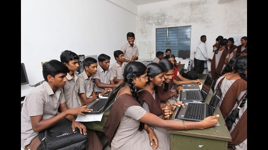 The education at doorstep programme of the Tamil Nadu government — Illam Thedi Kalvi — delivered 60-90 minutes of remedial instruction in the evenings, using an engaging activity-based curriculum not directly tied to the school curriculum (MINT ARCHIVE)
