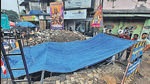 Mumbai, India - October 13, 2022: BMC Water Department workers repair a burst pipeline leading to stoppage of water supply in the area, at Ganesh Nagar, Bhandup, Mumbai, India, on Thursday, October 13, 2022. (Praful Gangurde/HT Photo) (HT PHOTO) Mumbai, India - October 13, 2022: BMC Water Department workers repair a burst pipeline leading to stoppage of water supply in the area, at Ganesh Nagar, Bhandup, Mumbai, India, on Thursday, October 13, 2022. (Praful Gangurde/HT Photo) (HT PHOTO)