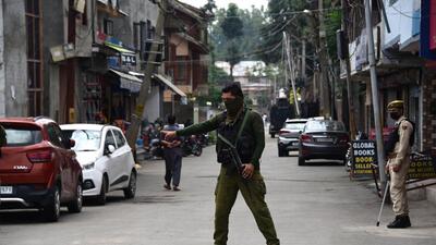 File photo of Jammu and Kashmir police in Srinagar. (HT)