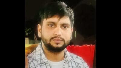 Jagtar Singh, a neighbour of Punjabi singer Sidhu Moose Wala who is a suspect in his murder case, was arrested from Amritsar airport on Thursday. (HT file photo)