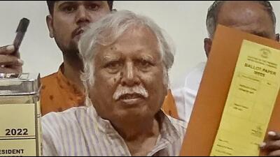 Congress' Central Election Authority (CEA) chairman Madhusudan Mistry on Wednesday rebutted Shashi Tharoor’s allegations of an “uneven playing field”in elections for the Congress president’s post. (PTI File) Congress' Central Election Authority (CEA) chairman Madhusudan Mistry on Wednesday rebutted Shashi Tharoor’s allegations of an “uneven playing field”in elections for the Congress president’s post. (PTI File)