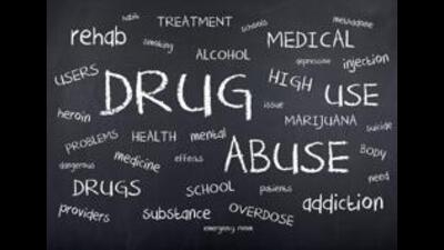 Sub-inspector Neeraj Chaudhary, station house officer at Division Number 8 police station, said the trio’s car was stopped at Saggu Chowk on the basis of a tip-off and the drugs were recovered during checking. (Representative Image/iStock) Sub-inspector Neeraj Chaudhary, station house officer at Division Number 8 police station, said the trio’s car was stopped at Saggu Chowk on the basis of a tip-off and the drugs were recovered during checking. (Representative Image/iStock)