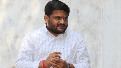 Congress reacted to reports of Hardik being removed from Gujarat Gaurav Yatra. Congress reacted to reports of Hardik being removed from Gujarat Gaurav Yatra. 
