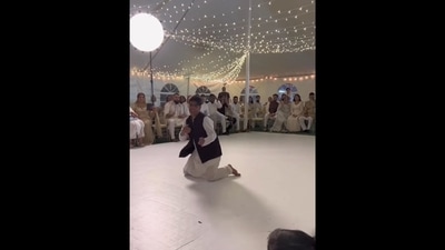 The image, taken from the viral Instagram video, shows a man dancing to Shah Rukh Khan's Tumse Milke Dilka at a wedding. (Instagram/@thegushti) The image, taken from the viral Instagram video, shows a man dancing to Shah Rukh Khan's Tumse Milke Dilka at a wedding. (Instagram/@thegushti)