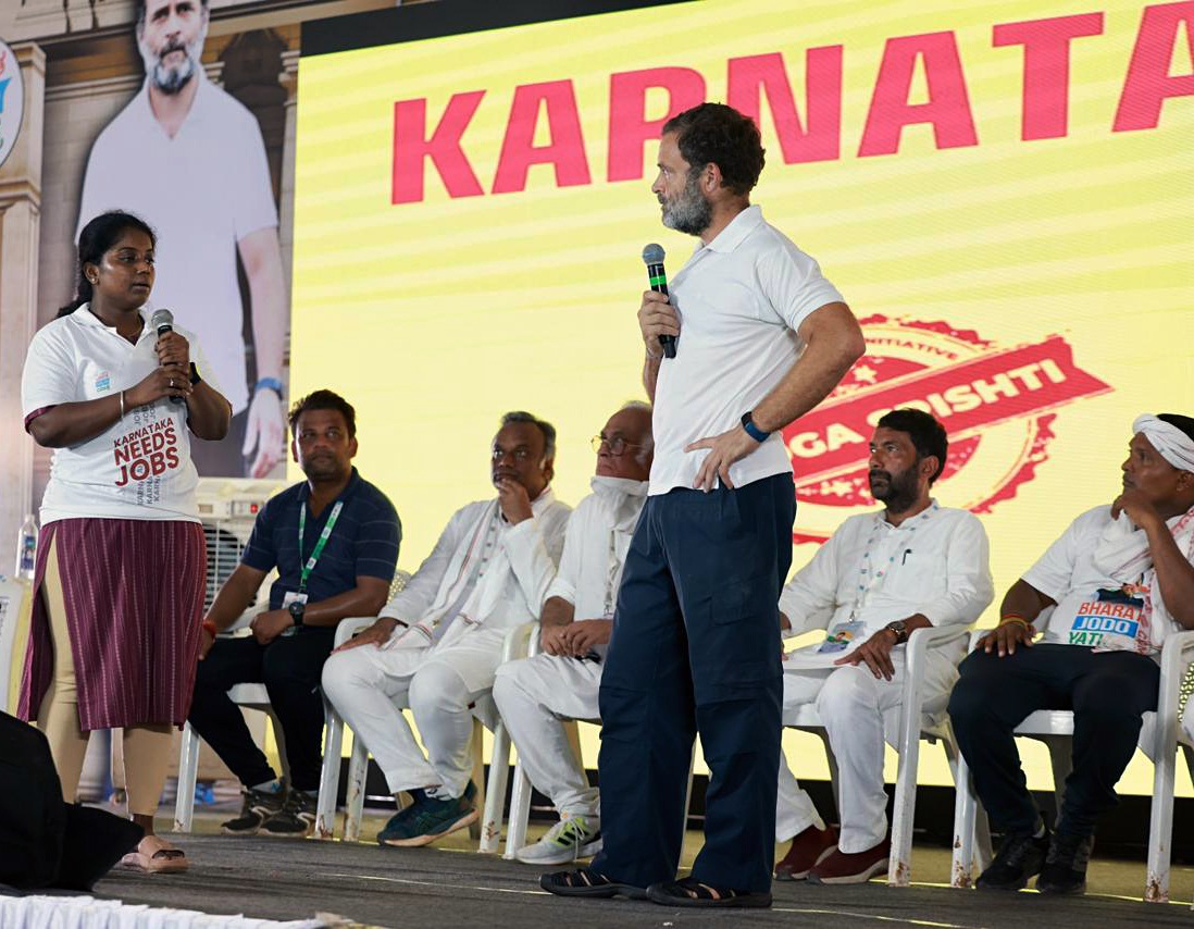 Congress leader Rahul Gandhi in Karnataka's Chitradurga on Wednesday for the party's Bharat Jodo Yatra. (ANI Photo) (Congress Twitter) Congress leader Rahul Gandhi in Karnataka's Chitradurga on Wednesday for the party's Bharat Jodo Yatra. (ANI Photo) (Congress Twitter)