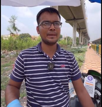 A graduate in Commerce from the Open School of Learning, Delhi University, Shukla has worked with some prominent consumer companies, including Reliance Trends, McDonald's, Amazon and Uber. (YouTube/Swag Se Doctor)