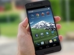 Micromax mobile phone with 2GB RAM ensures good speed and performance.