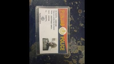 The fake police id card recovered from the accused. (HT)