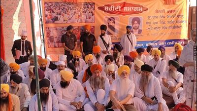 On the seventh anniversary of the Behbal Kalan and Kotkapura police firing incidents, Sikh organisations and the victim’s family on Friday organised a ‘Shaheedi Samagam’ at Behbal Kalan. AAP MLA Kunwar Vijay Pratap Singh said, “I have learned that SIT is going to file a friendly challan against Sukhbir Badal in the Kotkapura firing case and get him discharged or acquitted.” (HT Photo) On the seventh anniversary of the Behbal Kalan and Kotkapura police firing incidents, Sikh organisations and the victim’s family on Friday organised a ‘Shaheedi Samagam’ at Behbal Kalan. AAP MLA Kunwar Vijay Pratap Singh said, “I have learned that SIT is going to file a friendly challan against Sukhbir Badal in the Kotkapura firing case and get him discharged or acquitted.” (HT Photo)