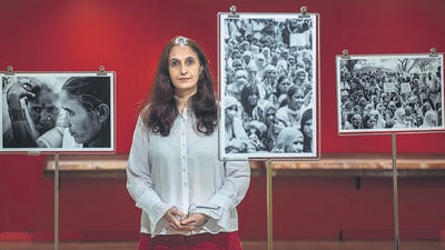 Nancy Adajania is a cultural theorist, art critic and independent curator based in India during the exhibition at Jehangir Nicholson Art Foundation Gallery in Mumbai on October 12, 2022. (Satish Bate/HT PHOTO) Nancy Adajania is a cultural theorist, art critic and independent curator based in India during the exhibition at Jehangir Nicholson Art Foundation Gallery in Mumbai on October 12, 2022. (Satish Bate/HT PHOTO)