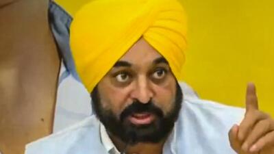 **EDS: SCREENGRAB FROM VIDEO POSTED BY @BhagwantMann** Sabarkantha: Punjab Chief Minister Bhagwant Mann speaks during a public meeting at Khedbrahma in Sabarkantha, Sunday, Oct. 2, 2022. (PTI Photo)(PTI10_02_2022_000252B) (PTI)