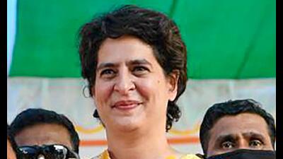 Speaking at the ‘Parivartan Pratigya Rally’ in Solan, Priyanka Gandhi hit out at the Bharatiya Janata Party (BJP) governments at in the state and Centre over the issues of unemployment, inflation and pensions. (PTI) Speaking at the ‘Parivartan Pratigya Rally’ in Solan, Priyanka Gandhi hit out at the Bharatiya Janata Party (BJP) governments at in the state and Centre over the issues of unemployment, inflation and pensions. (PTI)