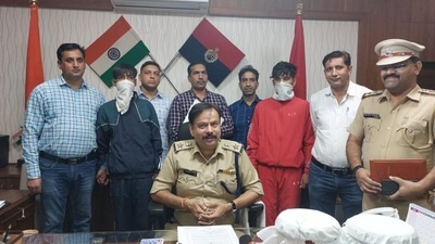 The accused in the custody of Panchkula police on Friday. (Sant Arora/HT)