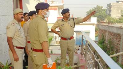 Cops at the crime scene on Friday. (Sakib Ali/ HT)
